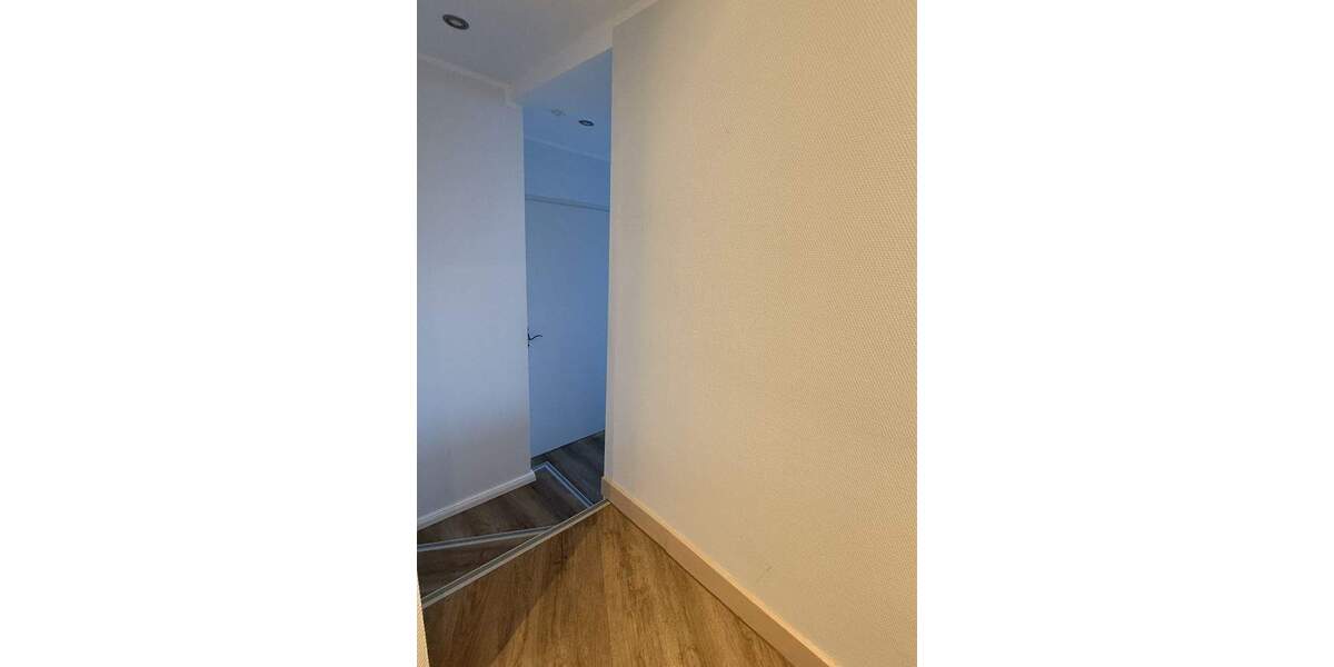 Mehrfamilienhaus, Wohnhaus Sehnde - 8 Zimmer, 185 m&sup2;, 670.000&euro; | Angebot:25770681