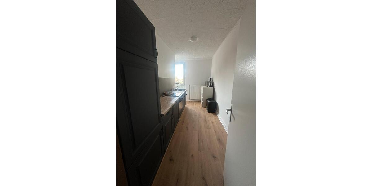 Etagenwohnung Hannover Vahrenwald-List - 2 Zimmer, 67 m&sup2;, 735&euro; | Angebot:25351170