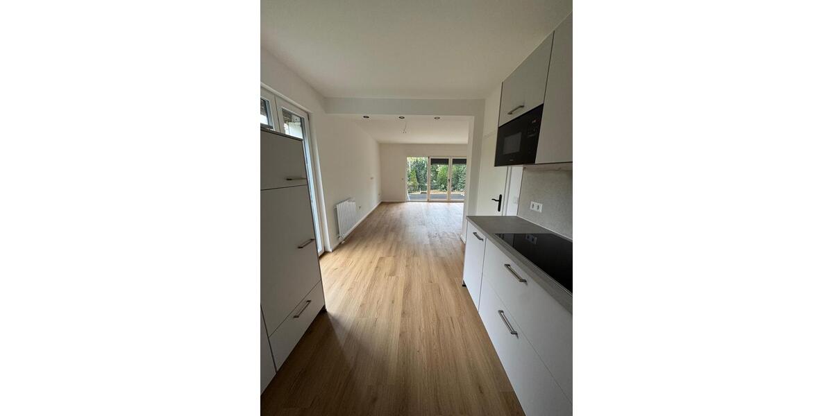 Erdgeschoßwohnung Gehrden - 3 Zimmer, 88 m&sup2;, 1.300&euro; | Angebot:25904844