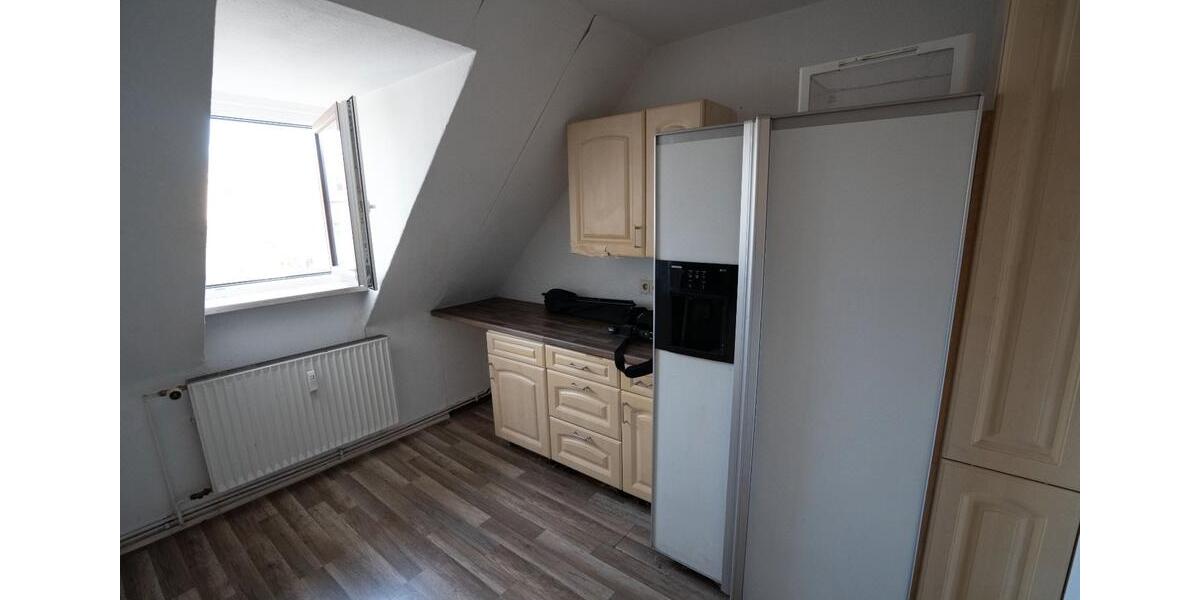 Dachgeschoßwohnung Hannover Mitte - 4 Zimmer, 113 m&sup2;, 267.000&euro; | Angebot:27450624