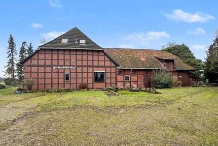 Haus Rodewald - 12 Zimmer, 454 m&sup2;, 349.000&euro; | Angebot:24284200