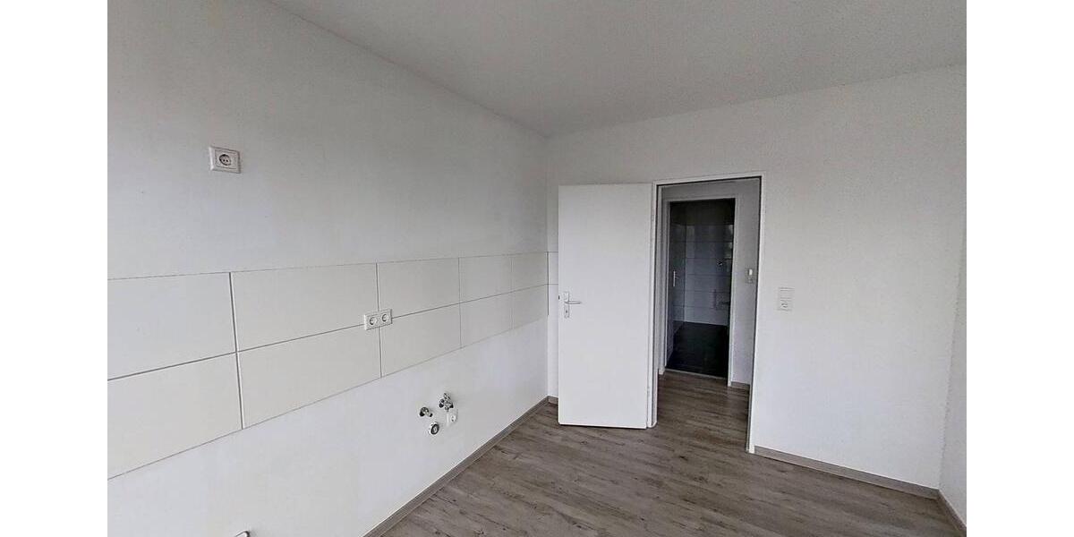 Etagenwohnung Ronnenberg - 4 Zimmer, 87 m&sup2;, 830&euro; | Angebot:25882012