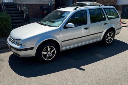 VW Golf 153.000 km 2.900 &euro; Seelze 30926