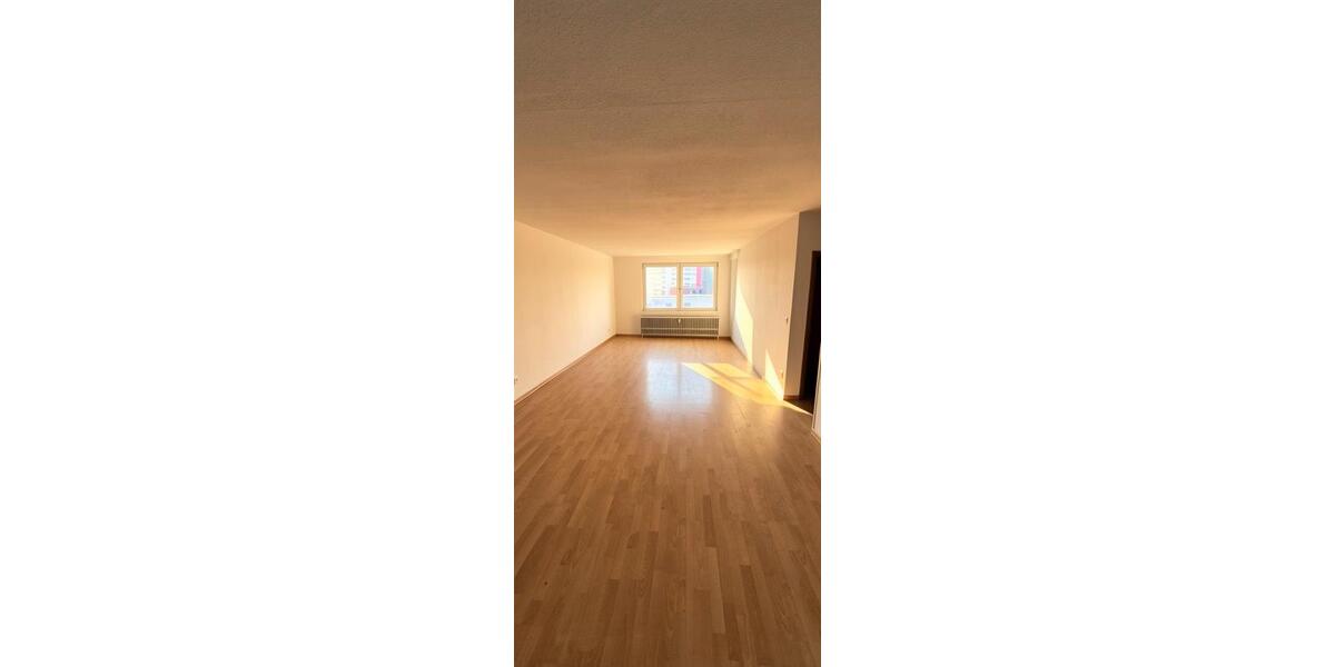 Etagenwohnung Hannover Buchholz-Kleefeld - 3 Zimmer, 81 m&sup2;, 810&euro; | Angebot:25443300