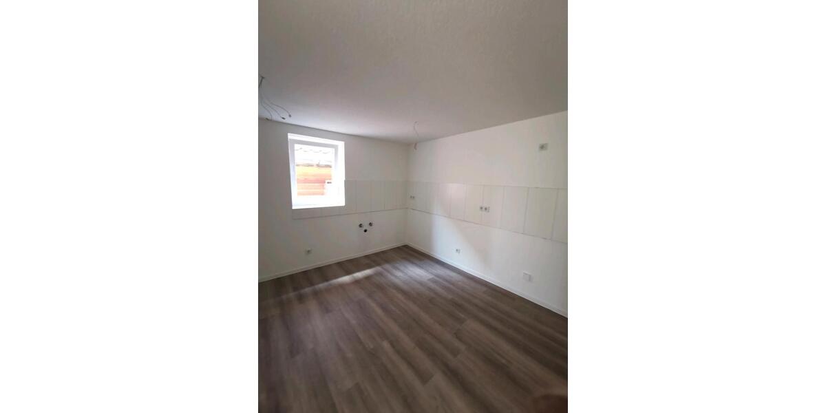Dachgeschoßwohnung Gehrden - 4 Zimmer, 109 m&sup2;, 900&euro; | Angebot:25944703
