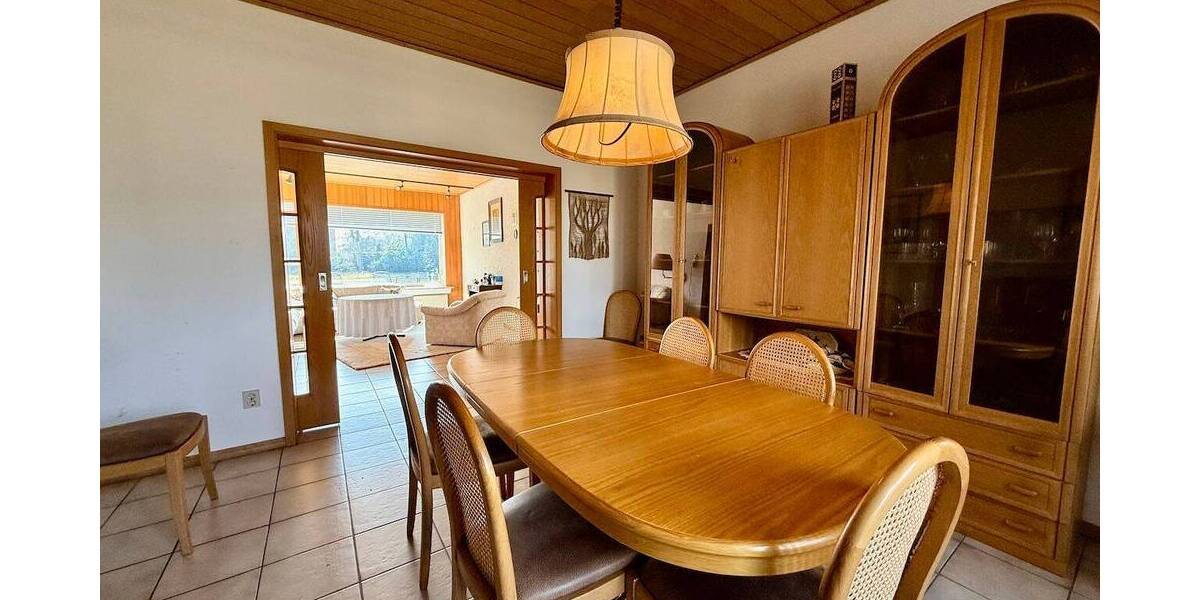 Einfamilienhaus Neustadt am Rübenberge Basse - 1 Zimmer, 240 m&sup2;, 379.000&euro; | Angebot:26015326