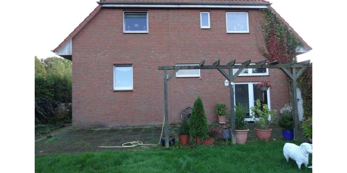 Etagenwohnung Lehrte - 3 Zimmer, 94 m&sup2;, 1.150&euro; | Angebot:24838965