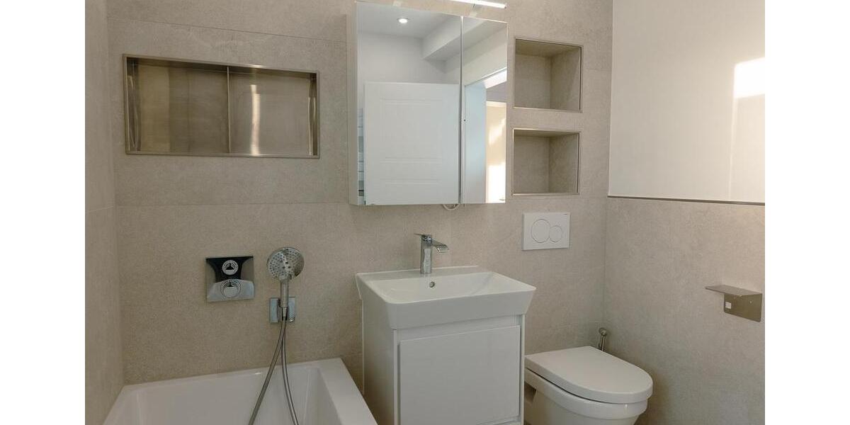 Einfamilienhaus Hannover Bothfeld-Vahrenheide - 6 Zimmer, 240 m&sup2;, 1.075.000&euro; | Angebot:24813467