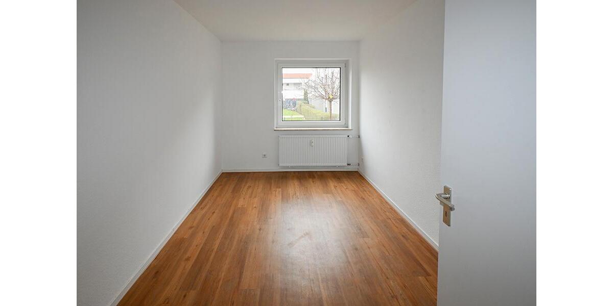 Erdgeschoßwohnung Hannover Ahlem-Badenstedt-Davenstedt - 3 Zimmer, 86 m&sup2;, 1.105&euro; | Angebot:25960961