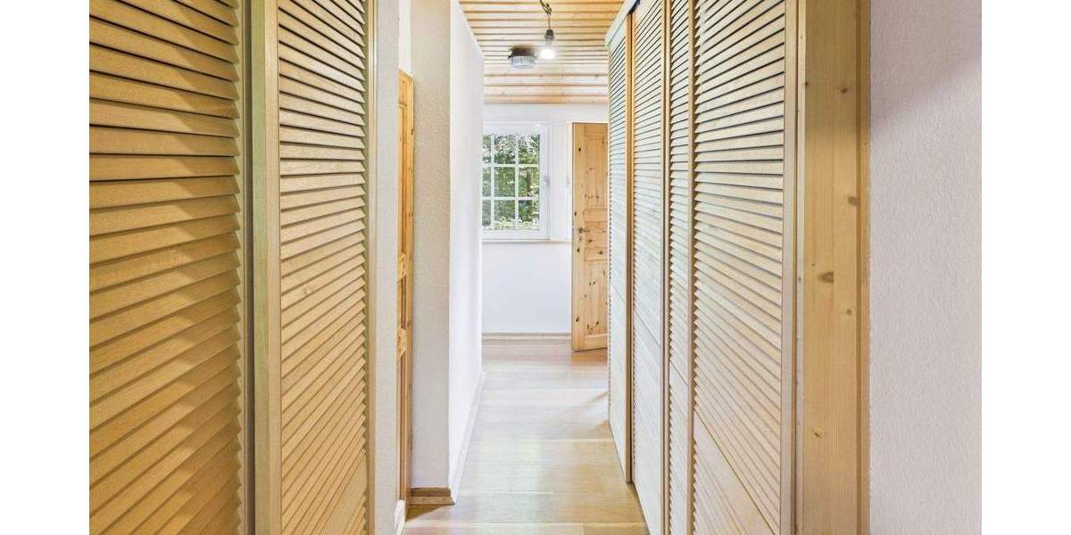 Einfamilienhaus Wedemark Bissendorf - 9 Zimmer, 348 m&sup2;, 1.250.000&euro; | Angebot:25777845