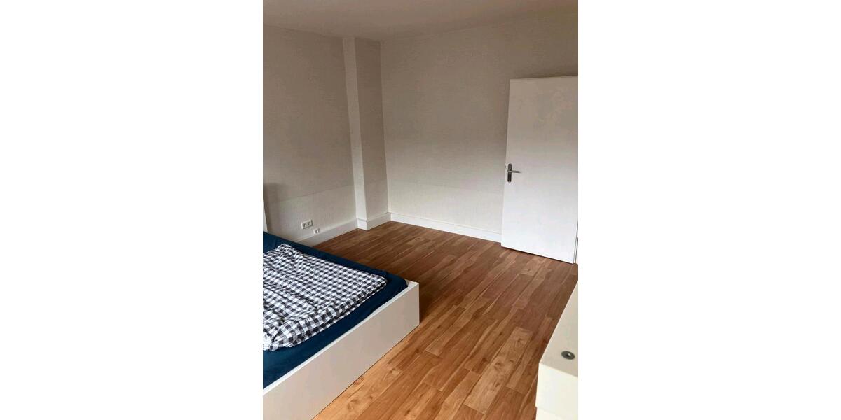 Etagenwohnung Hannover Linden-Limmer - 2 Zimmer, 61 m&sup2;, 220.000&euro; | Angebot:27447214
