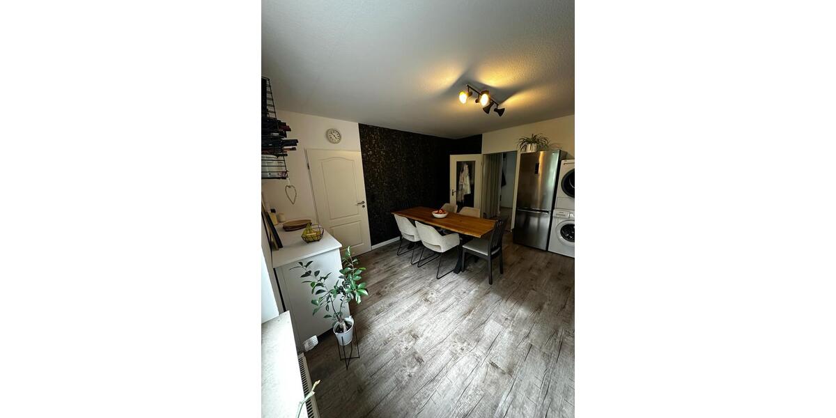 Etagenwohnung Ronnenberg - 3 Zimmer, 90 m&sup2;, 280.000&euro; | Angebot:26145357