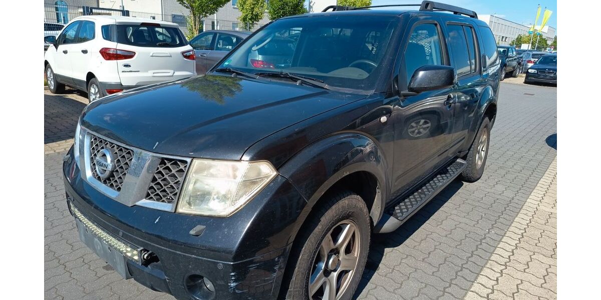 Nissan Pathfinder 357.000 km 3.000 &euro; Hannover 30179