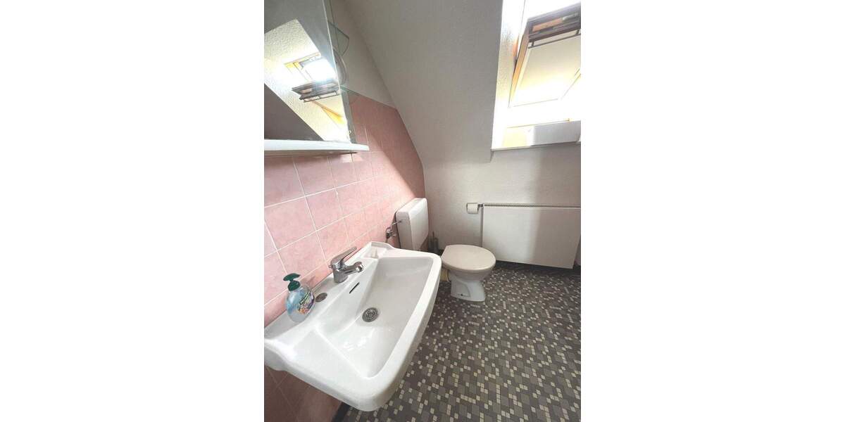 Einfamilienhaus Laatzen Rethen - 6 Zimmer, 121 m&sup2;, 375.000&euro; | Angebot:25673380