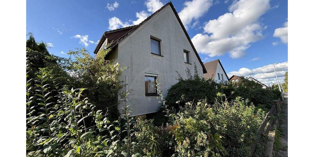 Einfamilienhaus Lehrte Ahlten - 8 Zimmer, 129 m&sup2;, 355.000&euro; | Angebot:25731751