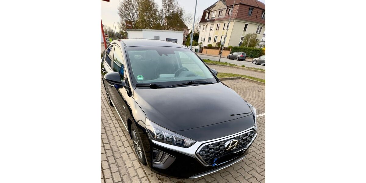 Hyundai IONIQ 85.000 km 14.400 &euro; Hannover 30175