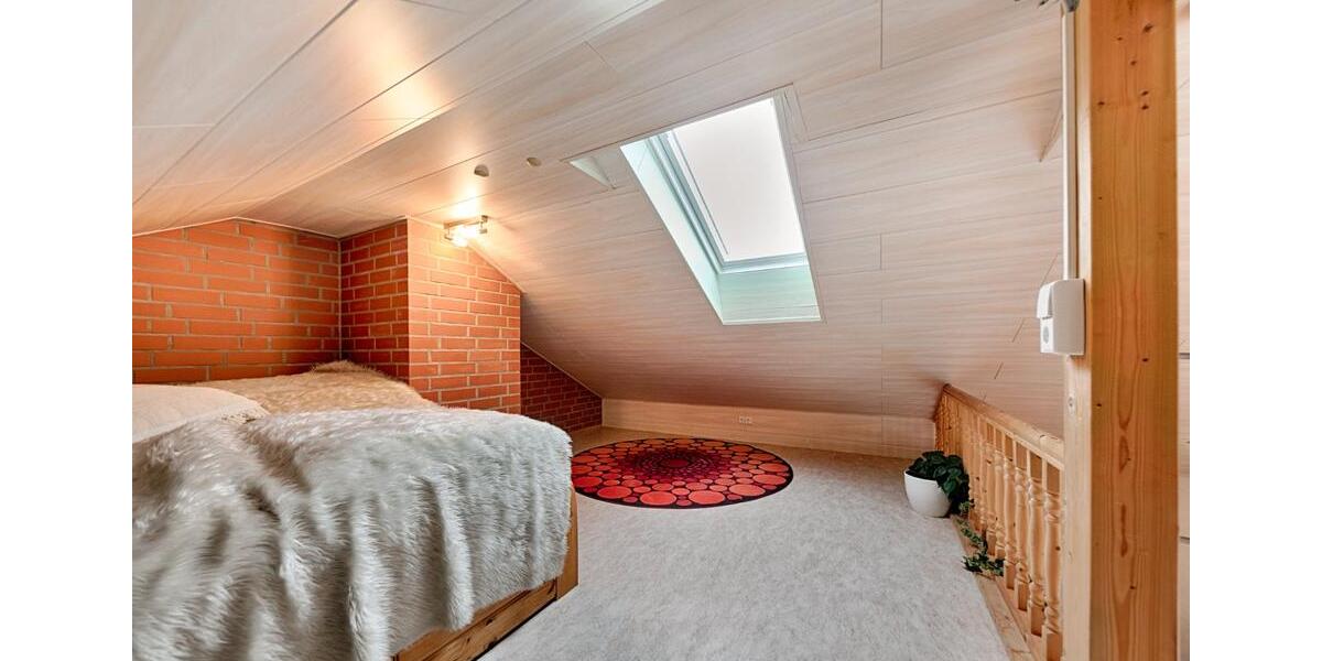 Einfamilienhaus Bad Münder am Deister - 9 Zimmer, 240 m&sup2;, 450.000&euro; | Angebot:21173892