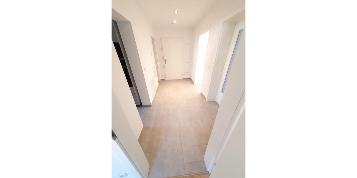 Etagenwohnung Hannover Vahrenwald-List - 3 Zimmer, 82 m&sup2;, 1.310&euro; | Angebot:25823924