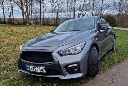 INFINITI Q50 154.000 km 15.500 &euro; Sarstedt 31157
