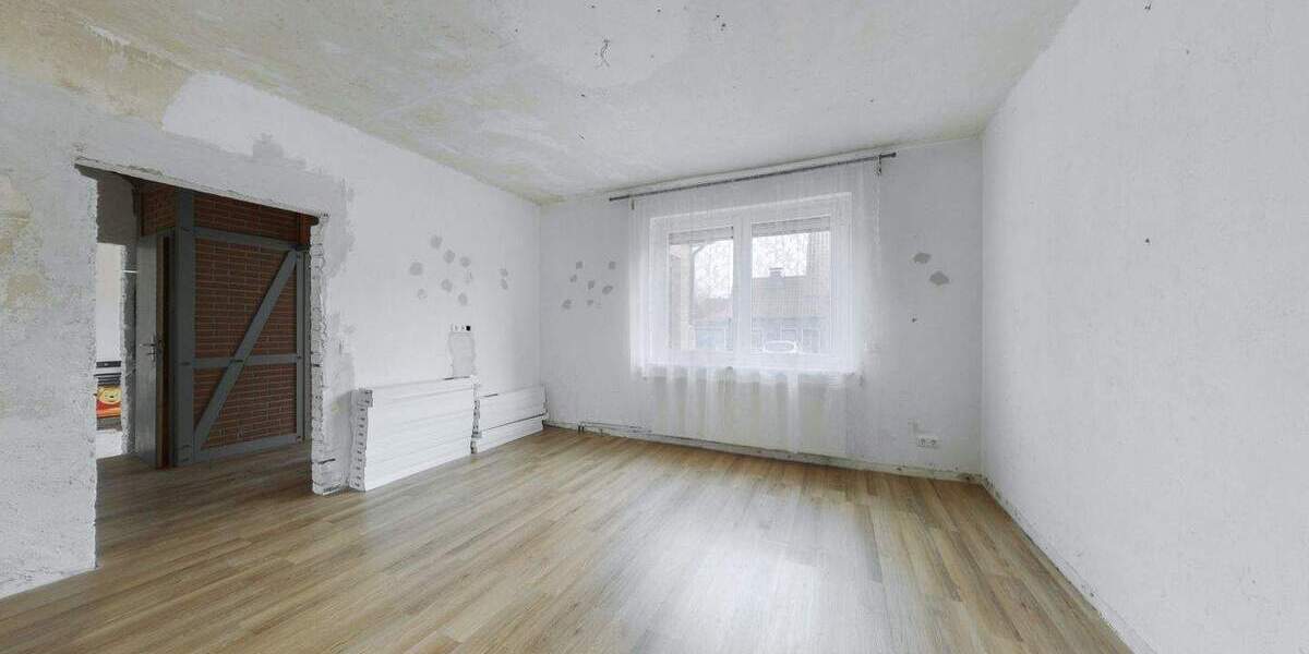 Einfamilienhaus Neustadt Eilvese - 8 Zimmer, 156 m&sup2;, 299.000&euro; | Angebot:25744855