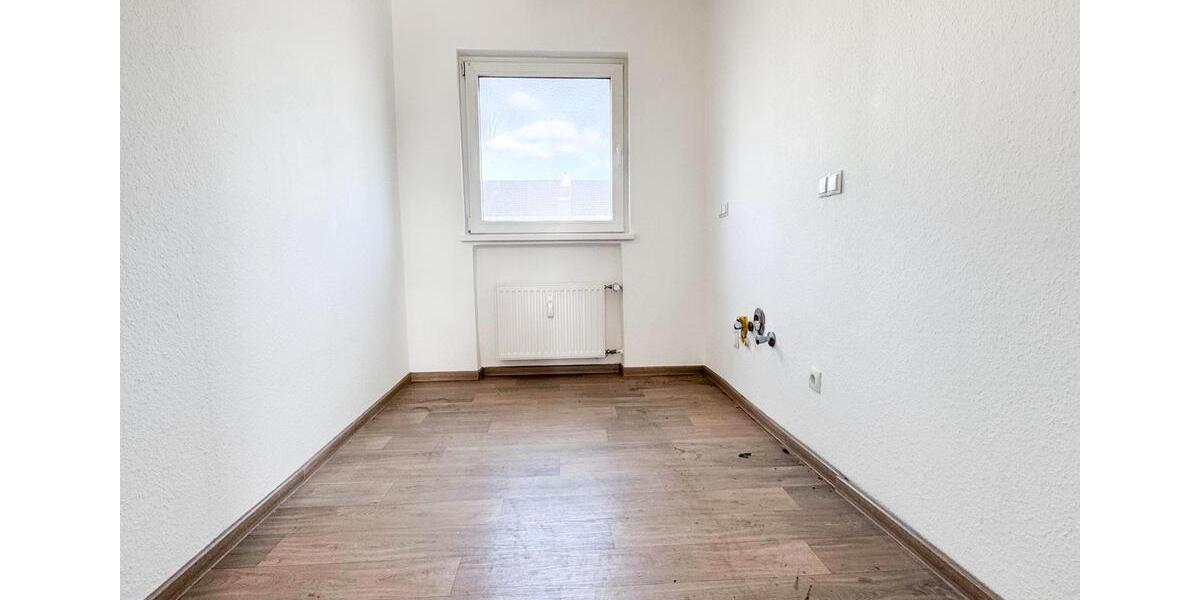 Etagenwohnung Lehrte - 4 Zimmer, 76 m&sup2;, 650&euro; | Angebot:25917975