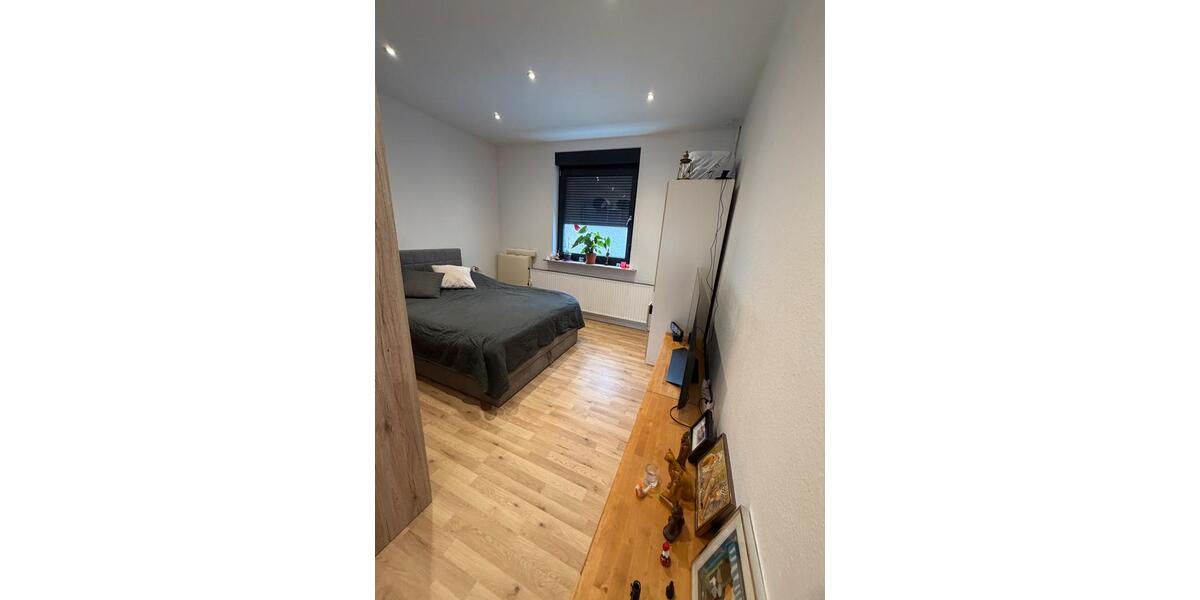 Etagenwohnung Hannover Herrenhausen-Stöcken - 3 Zimmer, 100 m&sup2;, 1.200&euro; | Angebot:25830114