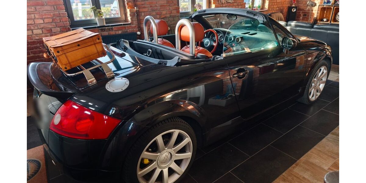 Audi TTS 141.000 km 17.900 &euro; Garbsen 30826