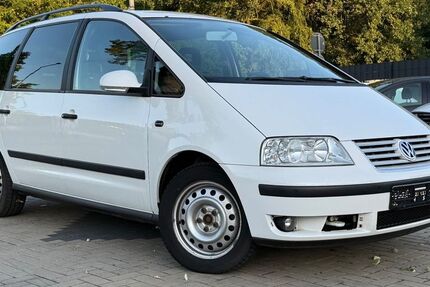 VW Sharan 256.000 km 2.600 &euro; Neustadt 31535