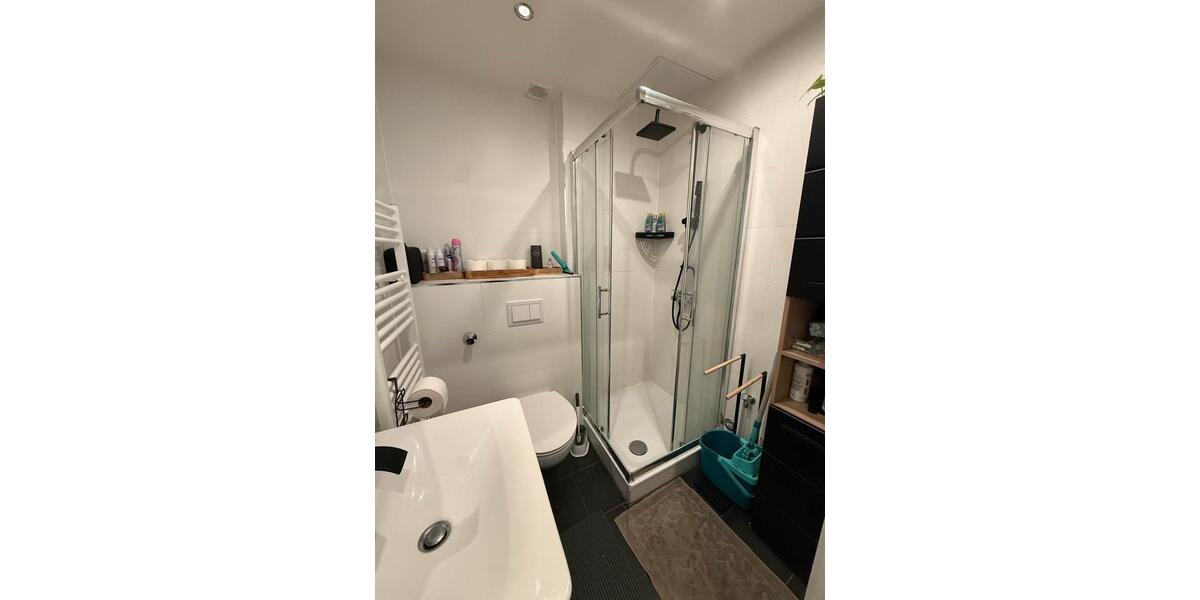 Erdgeschoßwohnung Hannover Vahrenwald-List - 3.5 Zimmer, 90 m&sup2;, 1.220&euro; | Angebot:25948866