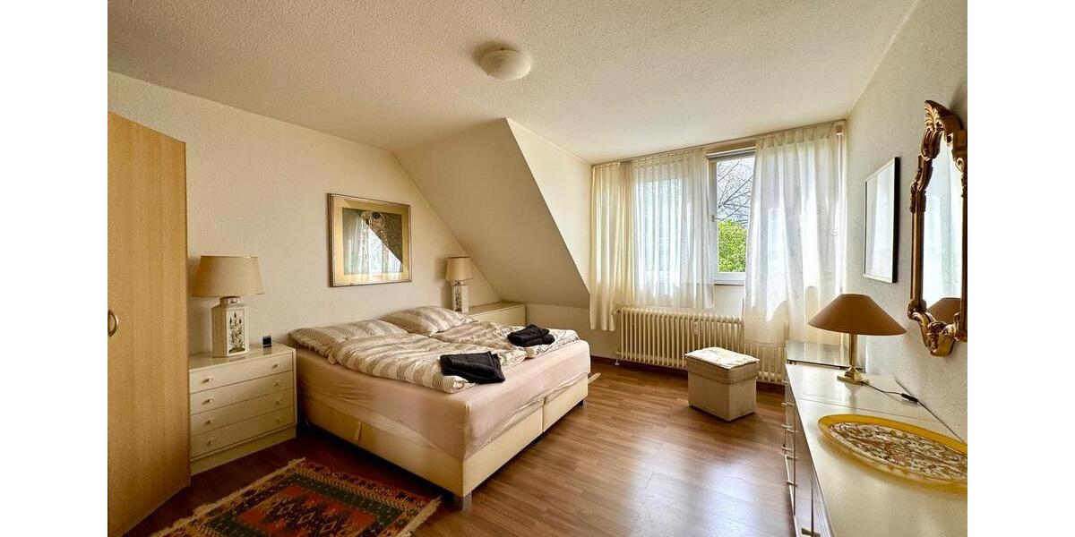 Dachgeschoßwohnung Hannover Herrenhausen-Stöcken - 3 Zimmer, 60 m&sup2;, 730&euro; | Angebot:26224064