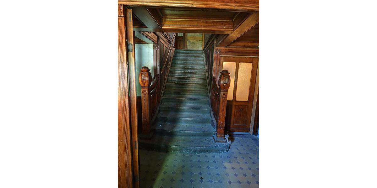 Einfamilienhaus Stadthagen - 10 Zimmer, 150.000&euro; | Angebot:22068058