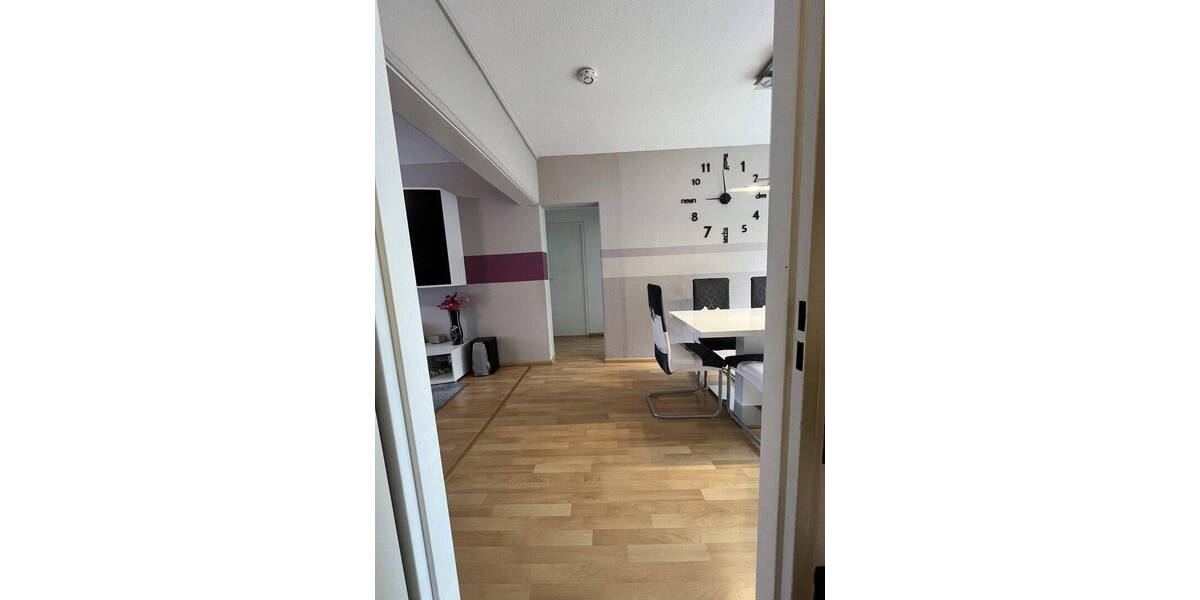 Etagenwohnung Hannover Marienwerder - 4 Zimmer, 88 m&sup2;, 1.180&euro; | Angebot:26563839