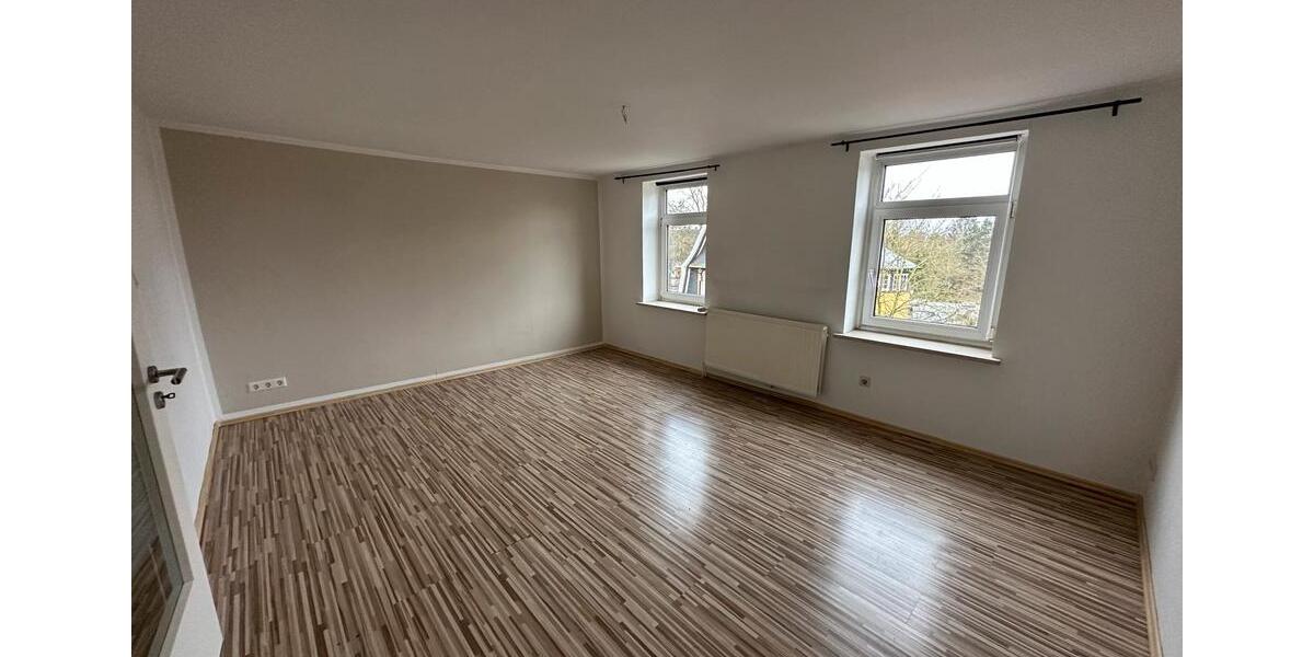 Dachgeschoßwohnung Burgdorf - 3 Zimmer, 65 m&sup2;, 129.000&euro; | Angebot:27493413