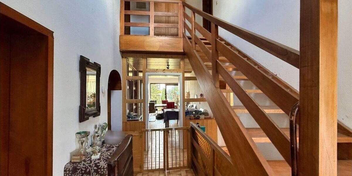 Einfamilienhaus Isernhagen Kirchhorst - 8 Zimmer, 193 m&sup2;, 449.000&euro; | Angebot:25685618