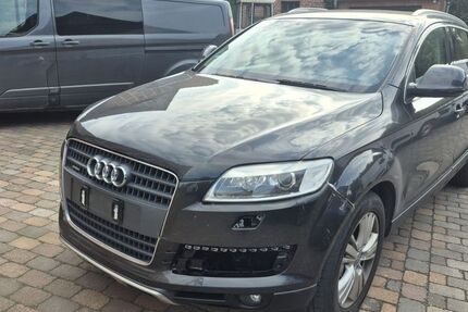 Audi Q7 258.775 km 7.950 &euro; Barsinghausen 30890