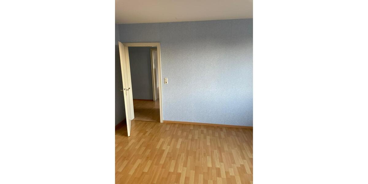 Etagenwohnung Bad Nenndorf - 3 Zimmer, 72 m&sup2;, 612&euro; | Angebot:25962463