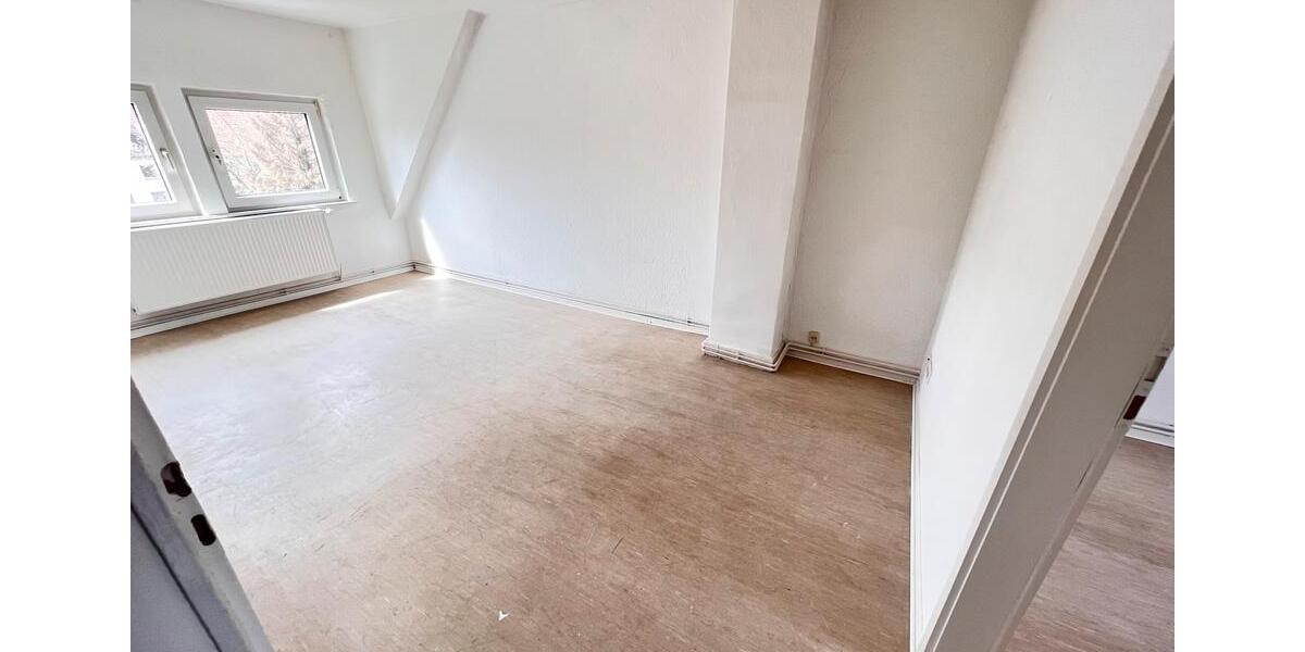 Dachgeschoßwohnung Hannover Nord - 2.5 Zimmer, 58 m&sup2;, 750&euro; | Angebot:25855677