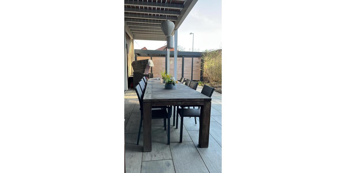 Einfamilienhaus Neustadt am Rübenberge - 9 Zimmer, 288 m&sup2;, 750.000&euro; | Angebot:25351760