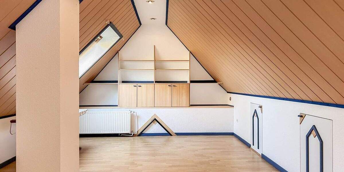 Einfamilienhaus Bad Münder Nienstedt - 8 Zimmer, 231 m&sup2;, 385.000&euro; | Angebot:25744144