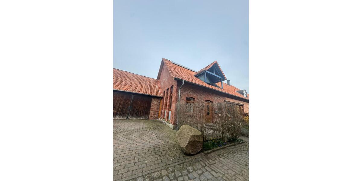 Doppelhaushälfte Gehrden - 2 Zimmer, 160 m&sup2;, 1.300&euro; | Angebot:25563793