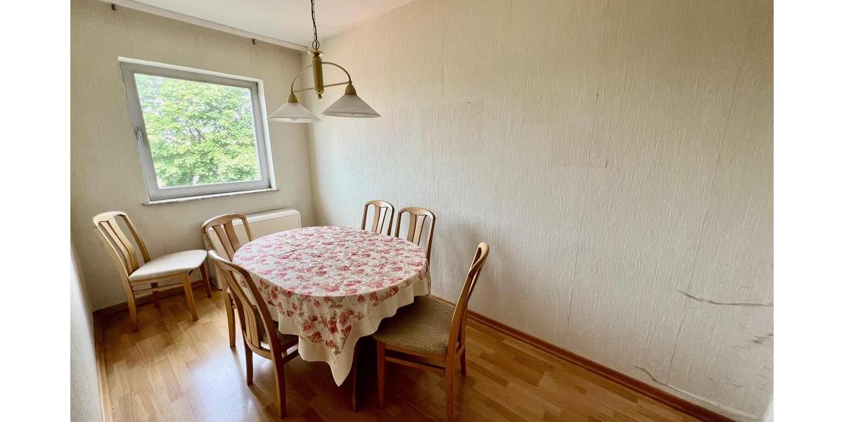 Zweifamilienhaus mit Garten - Doppelhaushälfte Sarstedt | Angebot:26972386