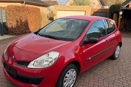 Renault Clio 130.300 km 2.500 &euro; Garbsen 30826