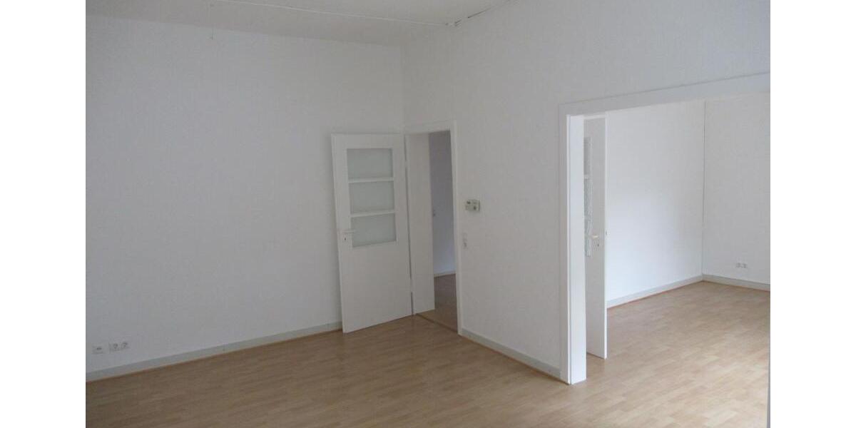 Erdgeschoßwohnung Hannover Vahrenwald-List - 4 Zimmer, 91 m&sup2;, 910&euro; | Angebot:25974419