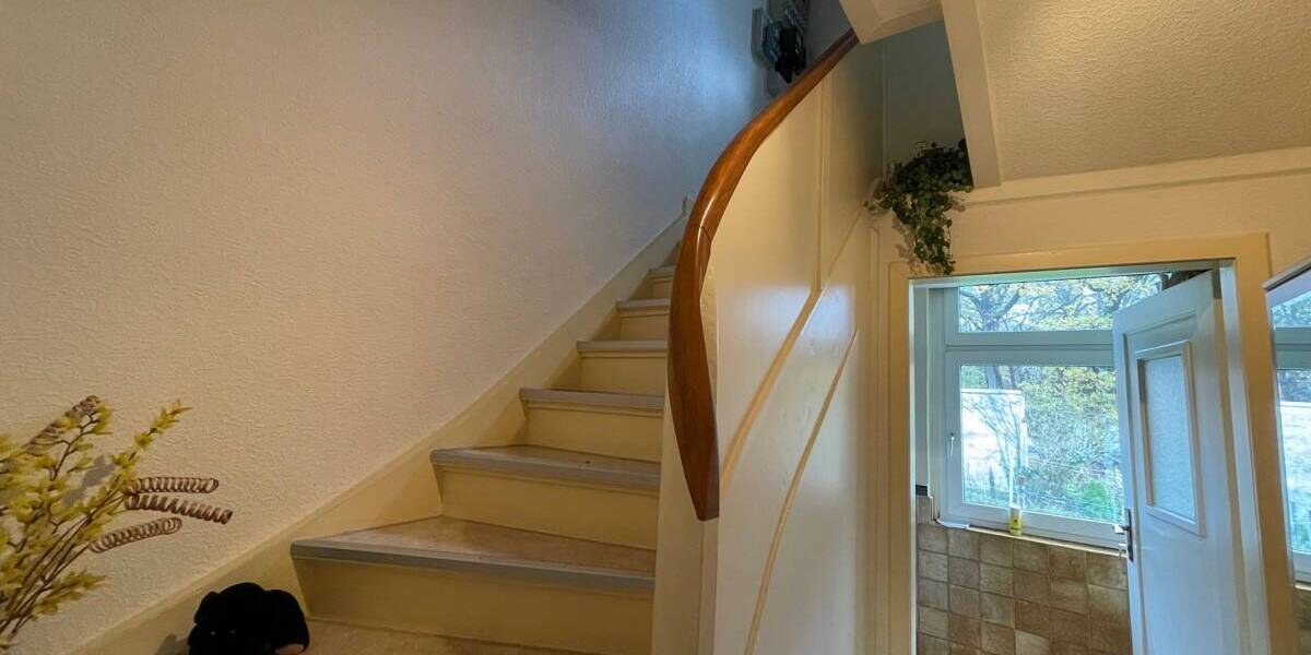 Einfamilienhaus Laatzen Laatzen-Mitte - 7 Zimmer, 130 m&sup2;, 450.000&euro; | Angebot:25727222