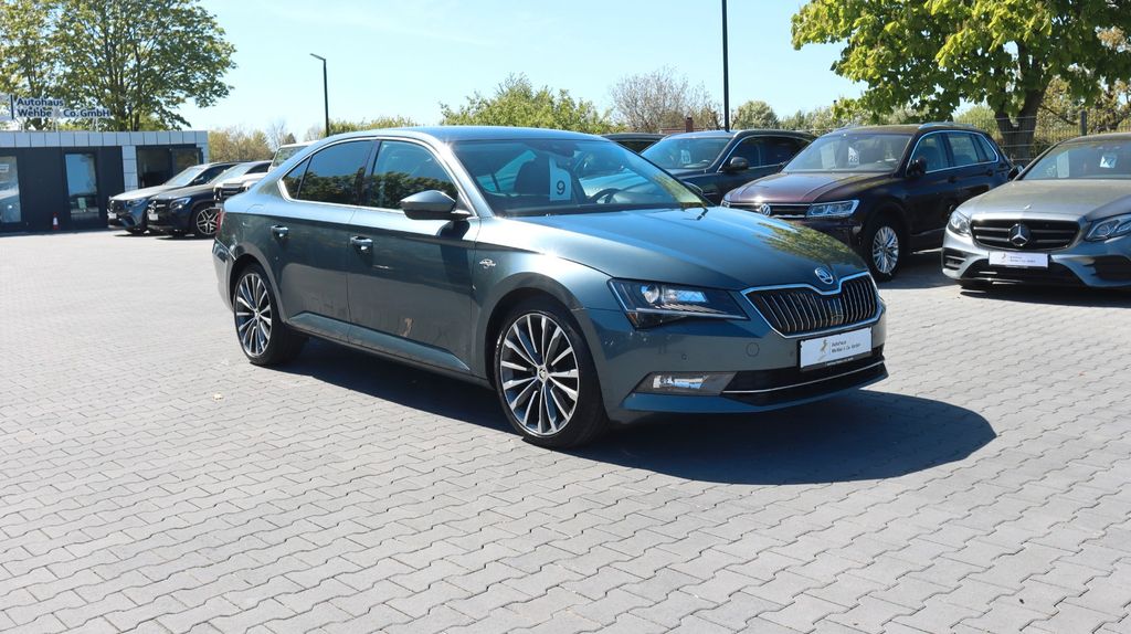 Skoda Superb 112.350 km 19.900 &euro; Hannover 30457