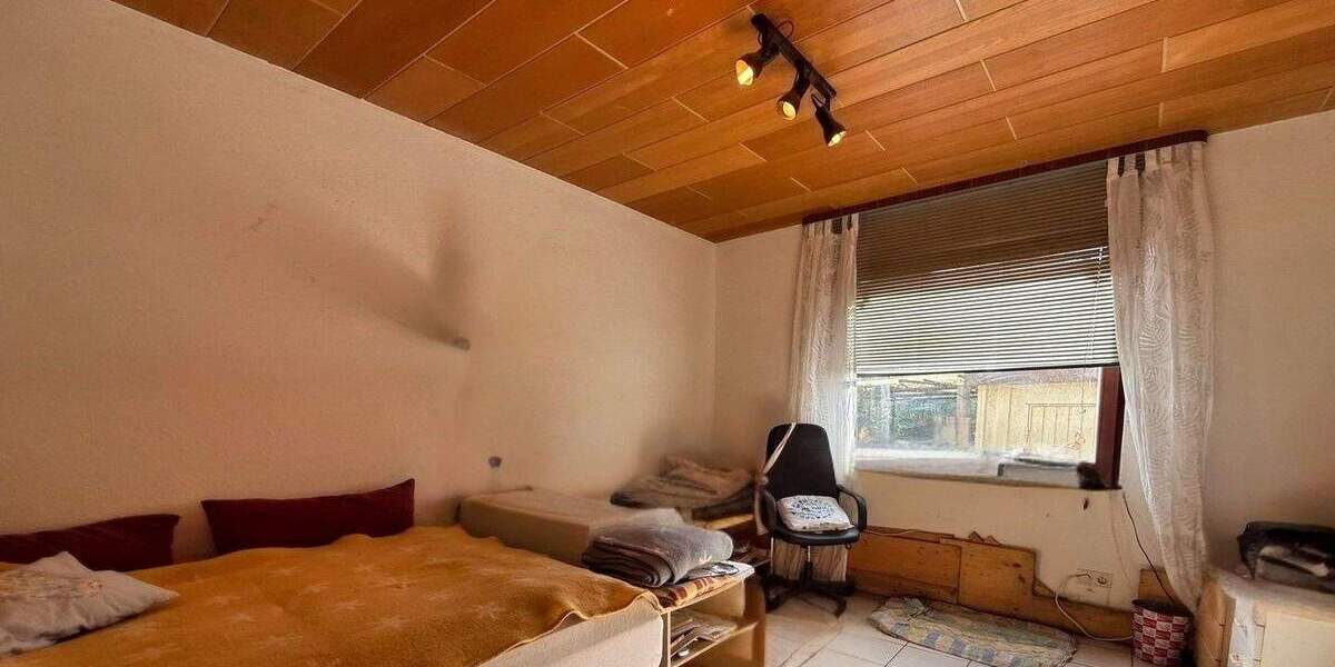 Einfamilienhaus Isernhagen Kirchhorst - 8 Zimmer, 193 m&sup2;, 449.000&euro; | Angebot:25685618