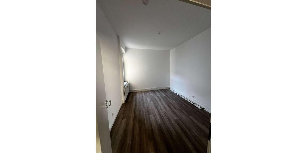 Etagenwohnung Hannover Nord - 1.5 Zimmer, 42 m&sup2;, 570&euro; | Angebot:23703722