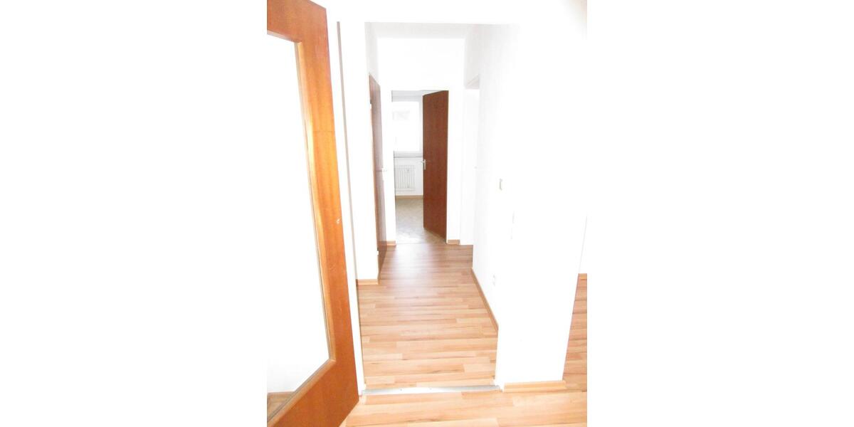 Etagenwohnung Stadthagen - 3 Zimmer, 78 m&sup2;, 610&euro; | Angebot:25291871