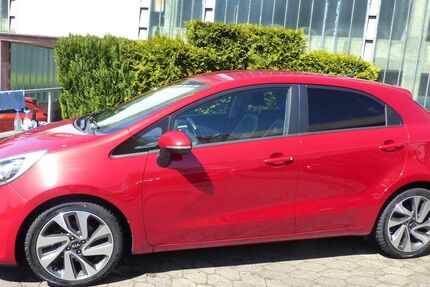 Kia Rio 23.000 km 12.998 &euro; Hannover 30179
