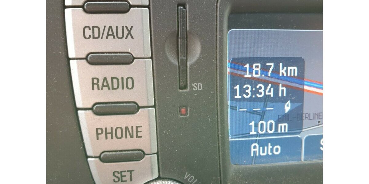 Ford Transit TDCI FT 300 HOCH 1 HAND NAVI AHK 155.000 km 2.200 &euro; Hannover 30179